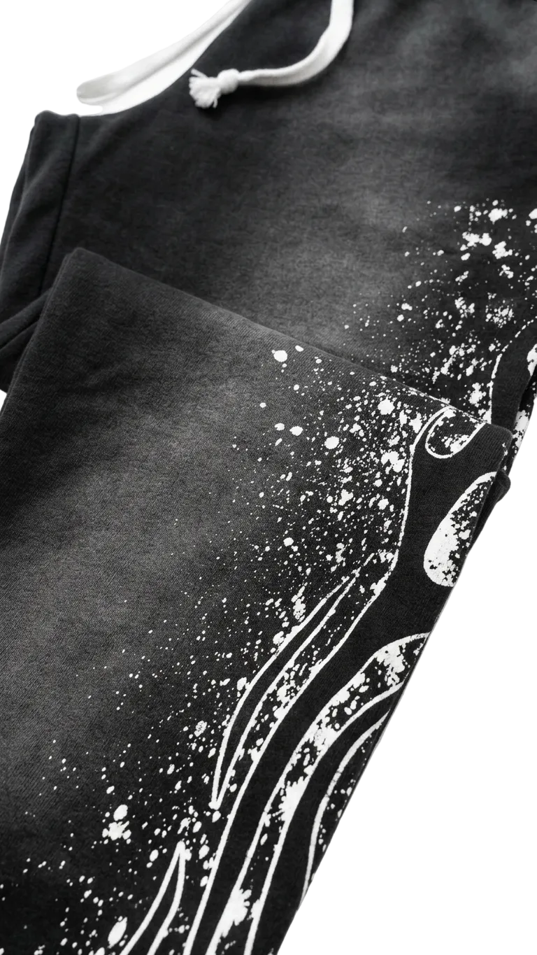 “UNCHARTED” SWEATS