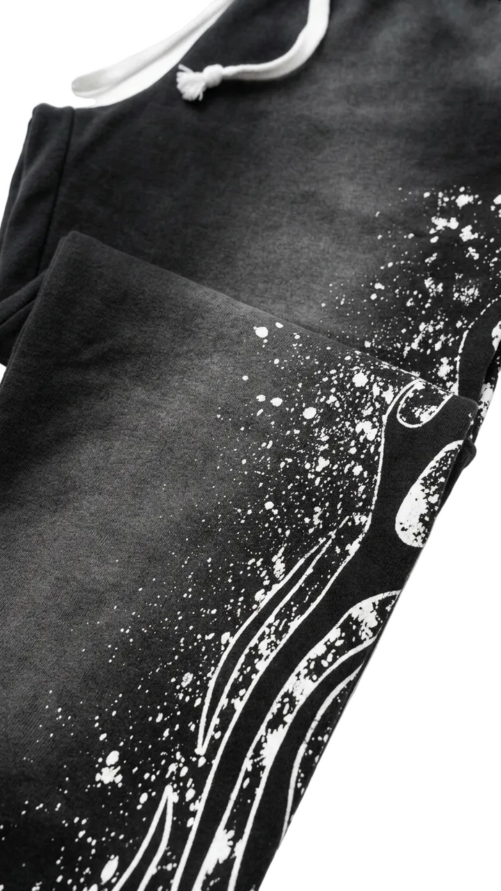 “UNCHARTED” SWEATS