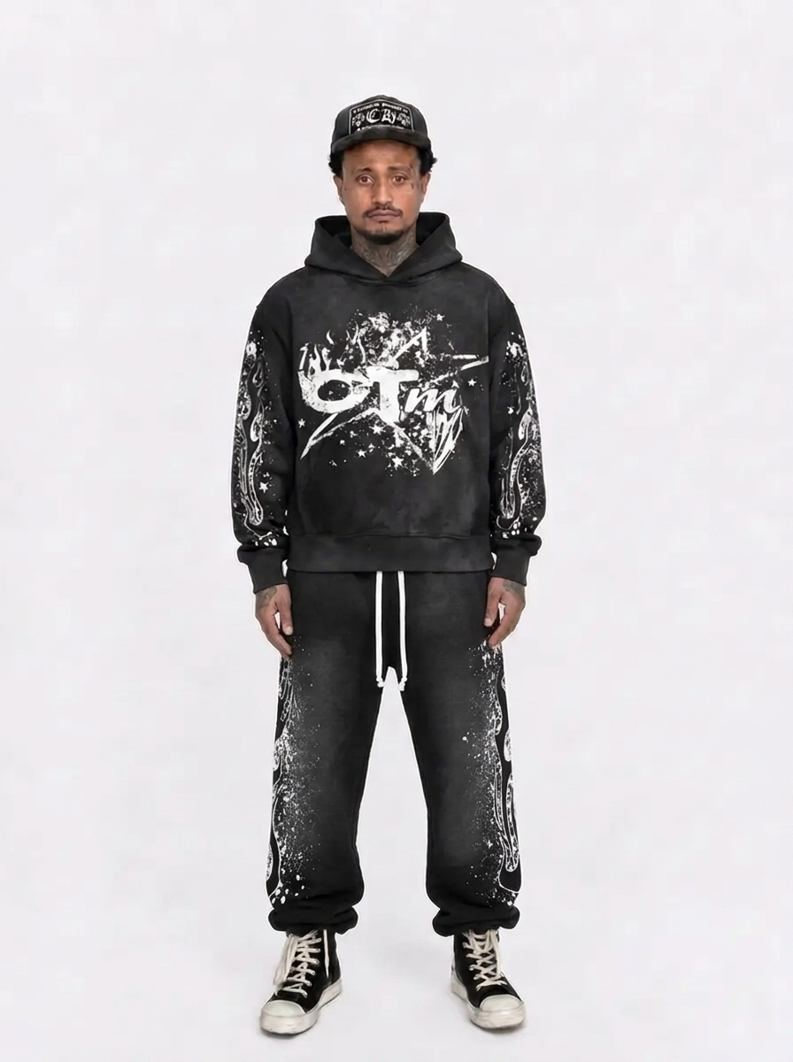 “UNCHARTED” SWEATS